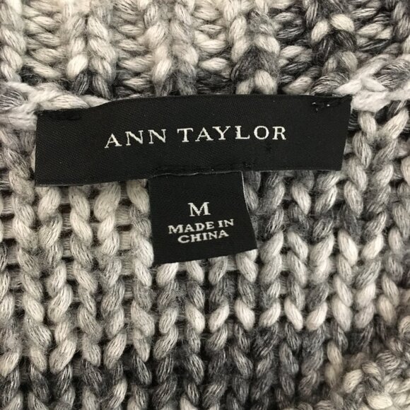 [Ann Taylor] Variegated Grey Knit Sweater | M | Good - Picture 8 of 10